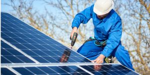 Installation Maintenance Panneaux Solaires Photovoltaïques à Vezenobres